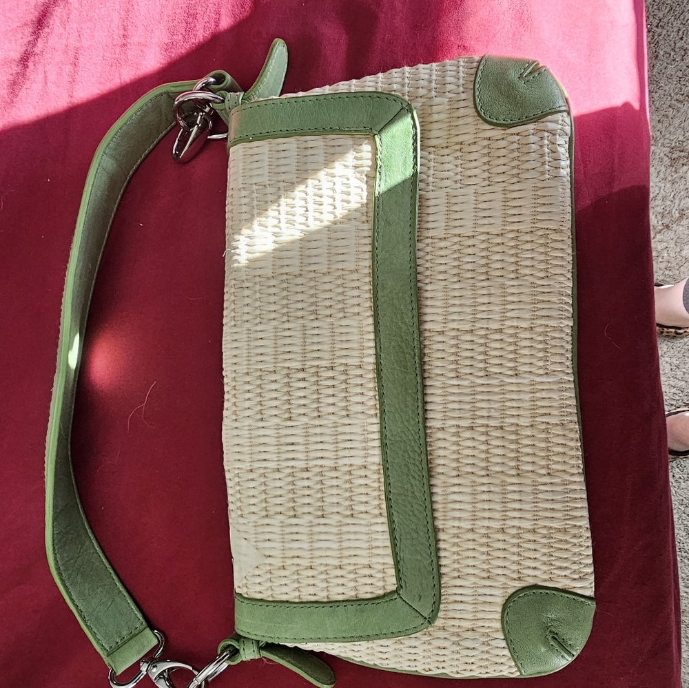 Nwot Kate Laundry Brown and green straw small purse
